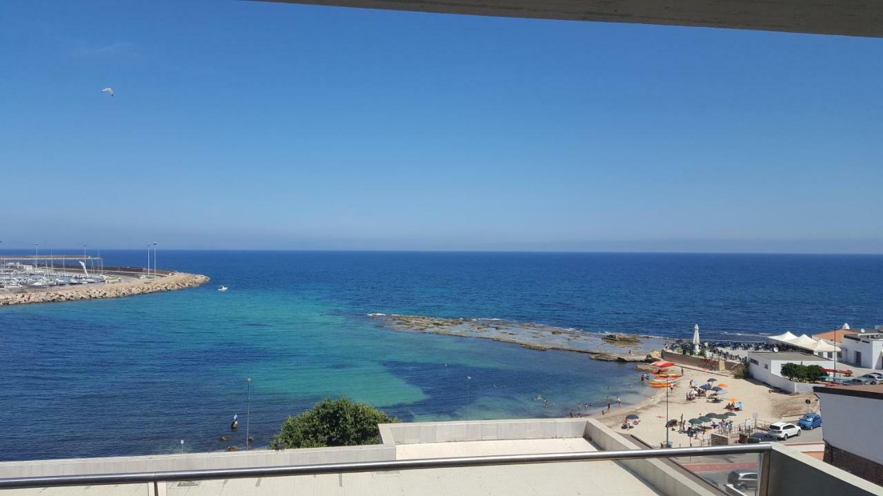 Casa Vacanze Lungomare 托雷斯港 外观 照片